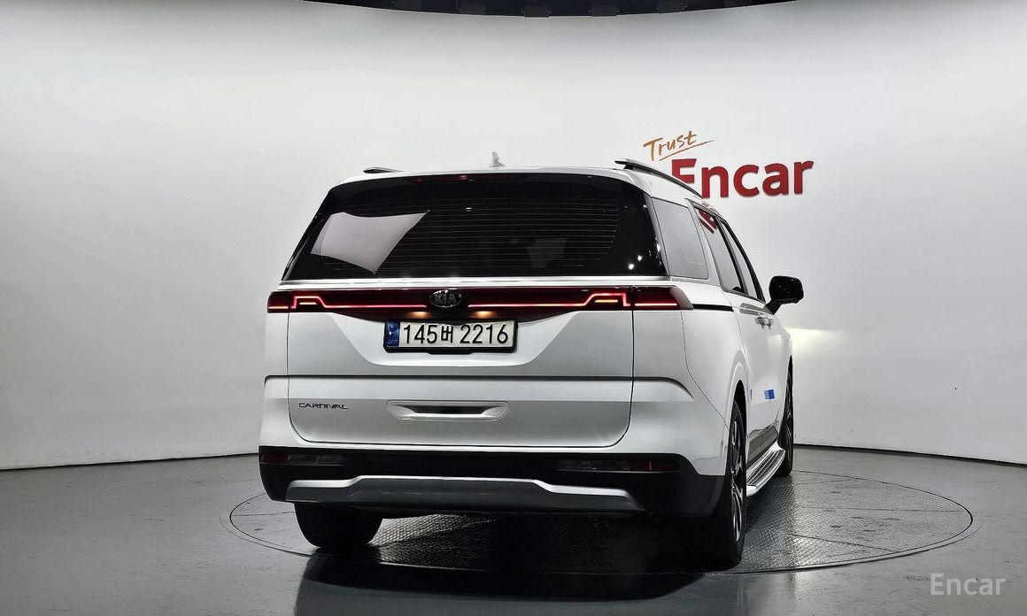  Kia Canival
