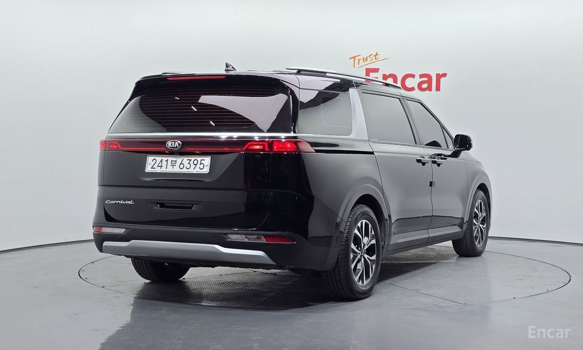  Kia Canival