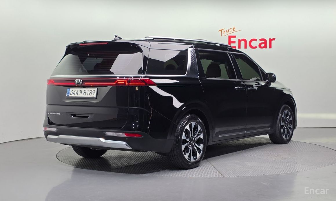  Kia Canival