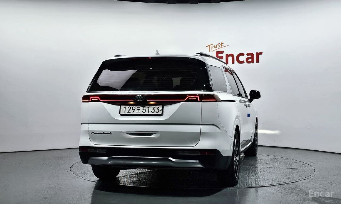 Kia Canival