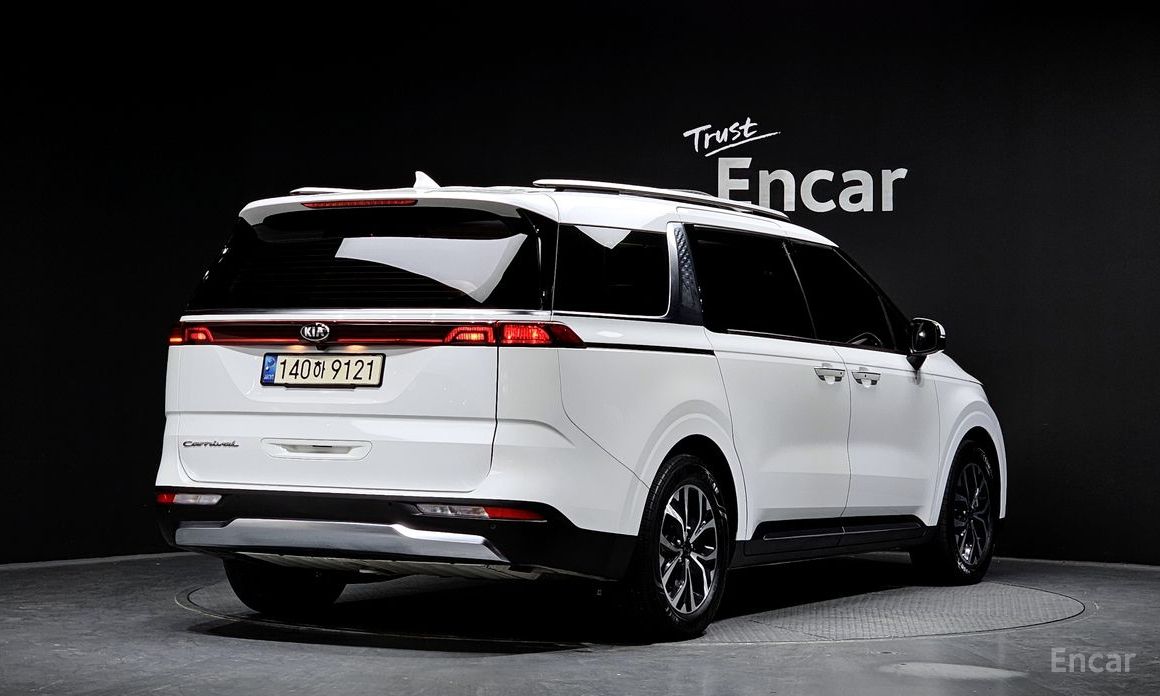  Kia Canival
