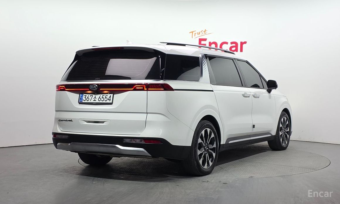  Kia Canival