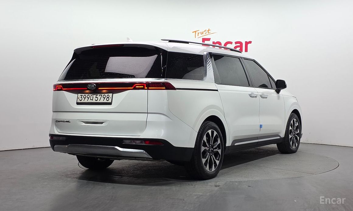  Kia Canival