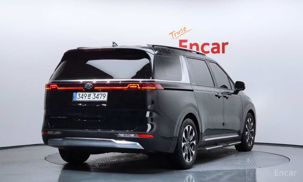  Kia Canival