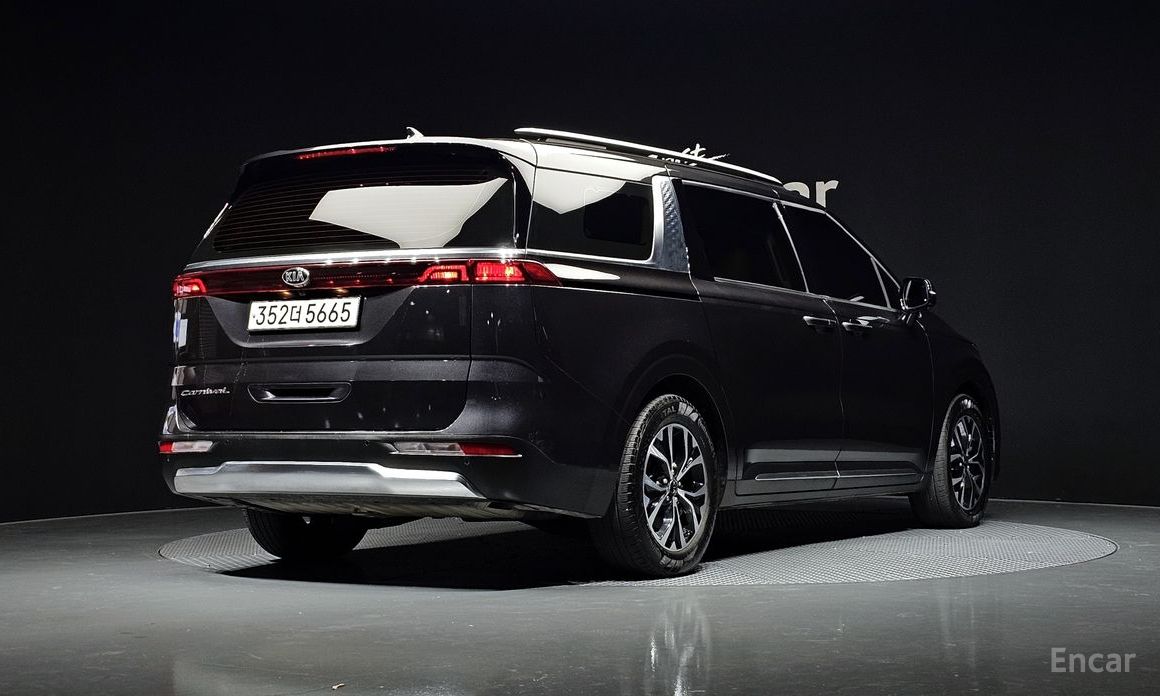  Kia Canival
