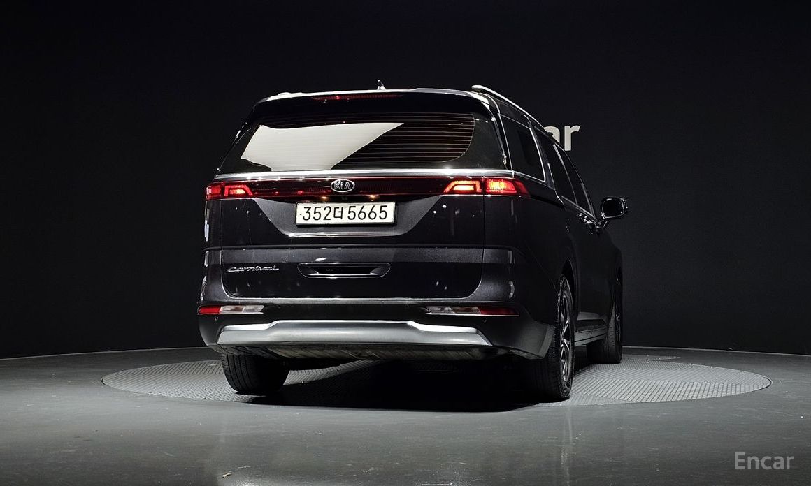  Kia Canival