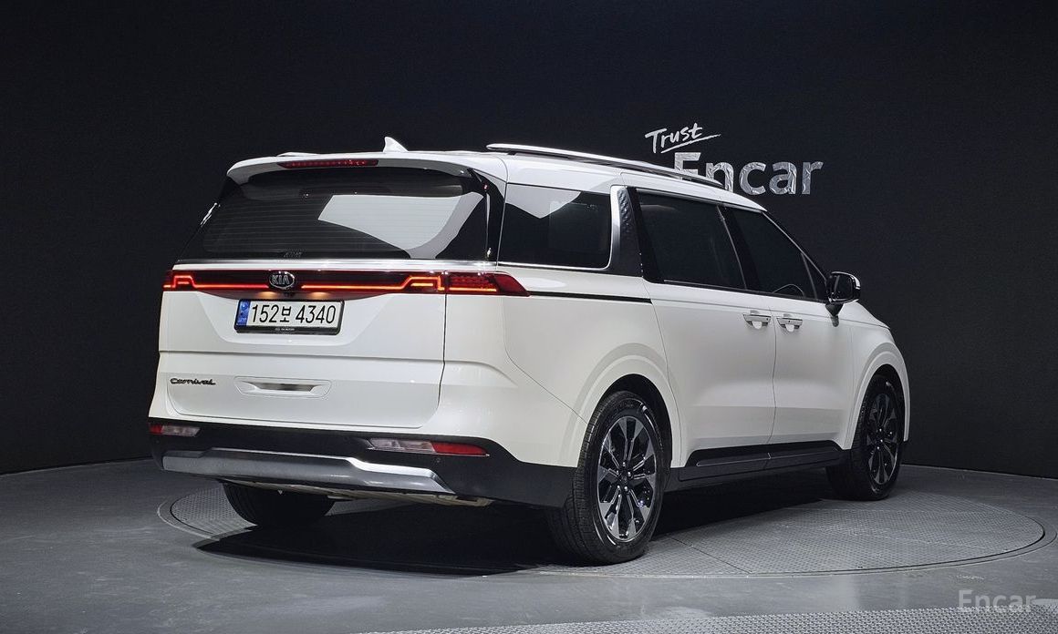  Kia Canival
