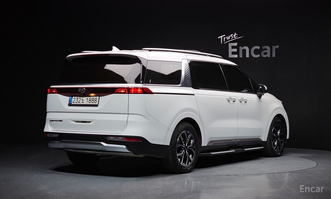  Kia Canival