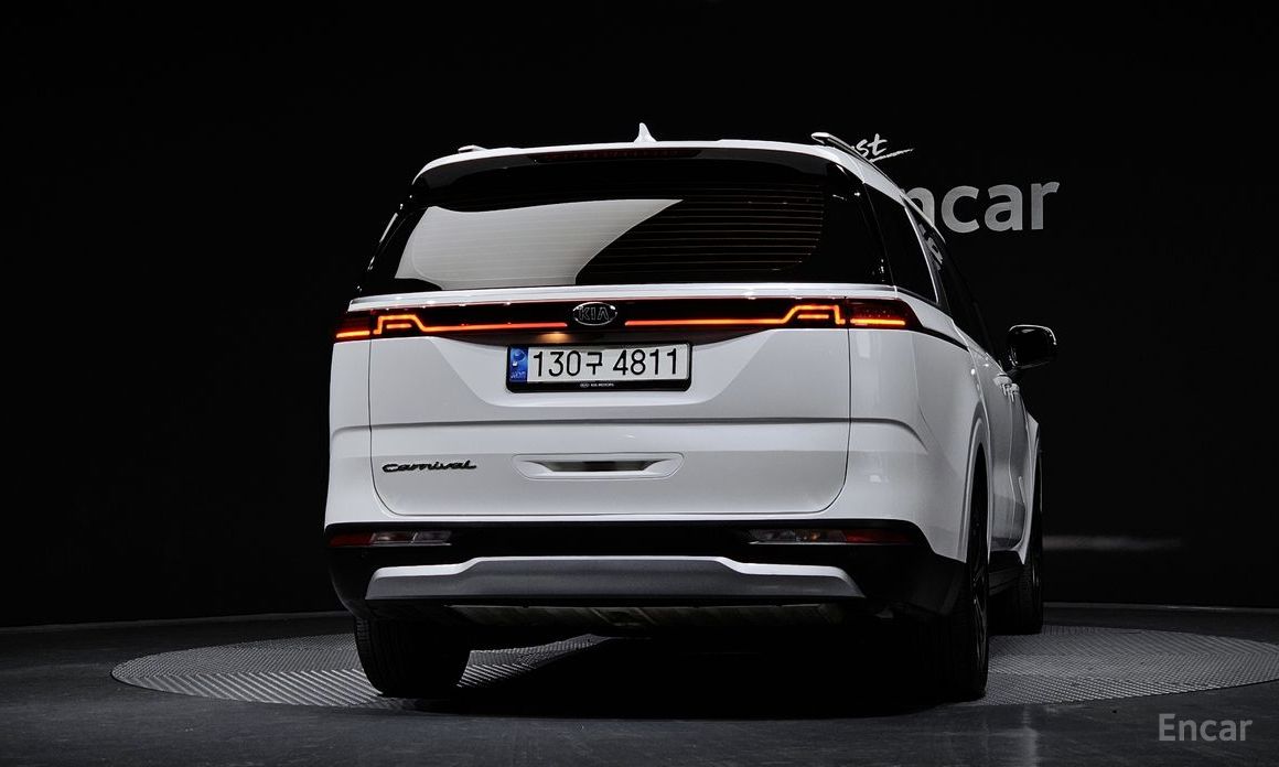  Kia Canival