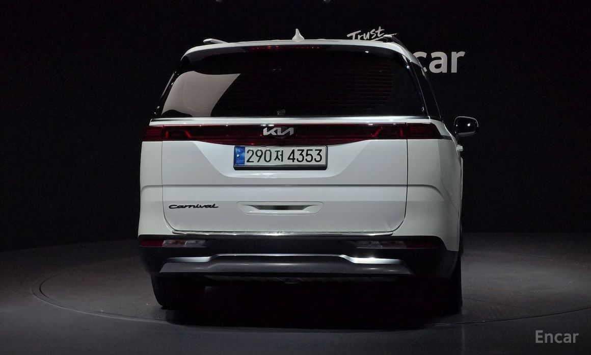  Kia Canival