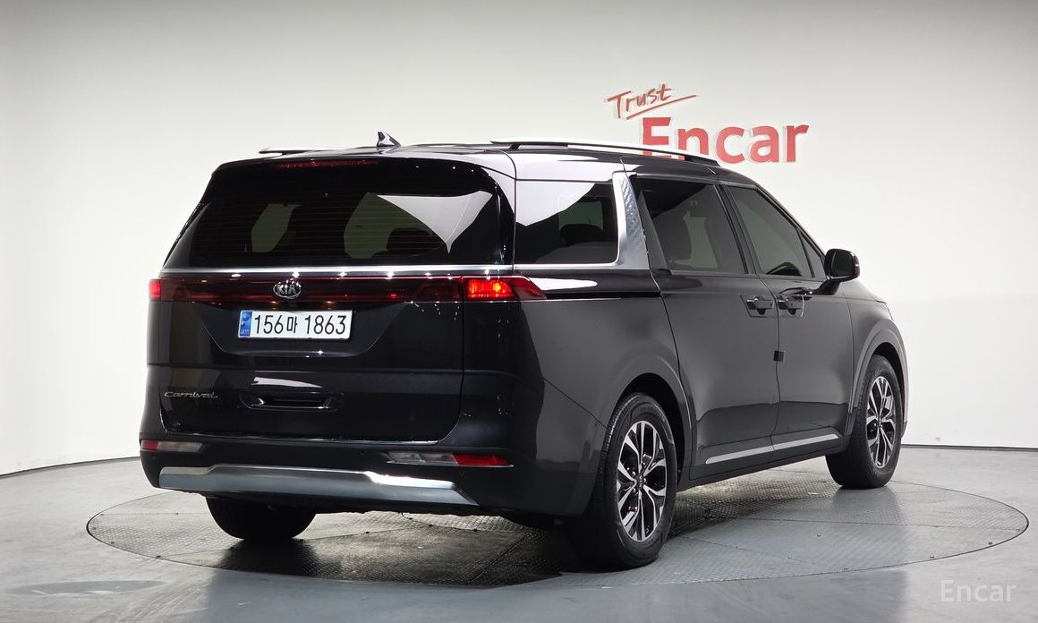  Kia Canival