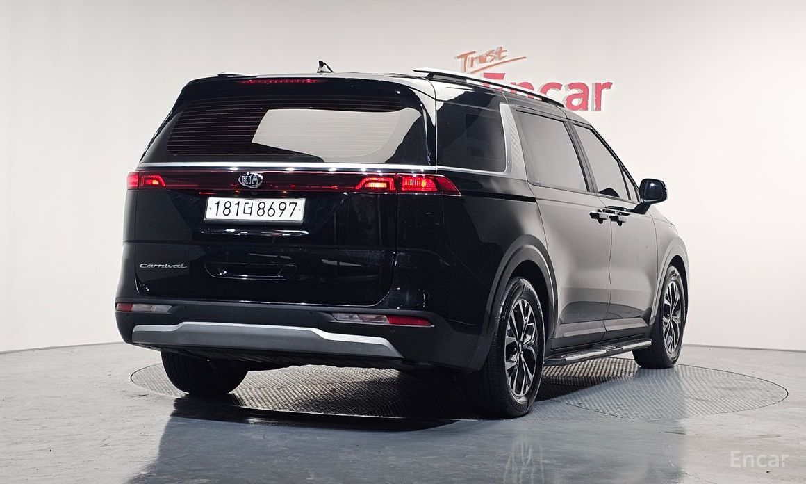  Kia Canival