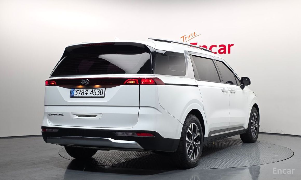  Kia Canival