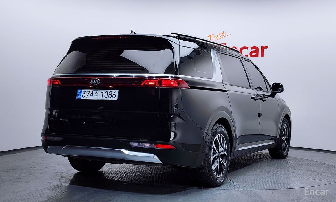  Kia Canival