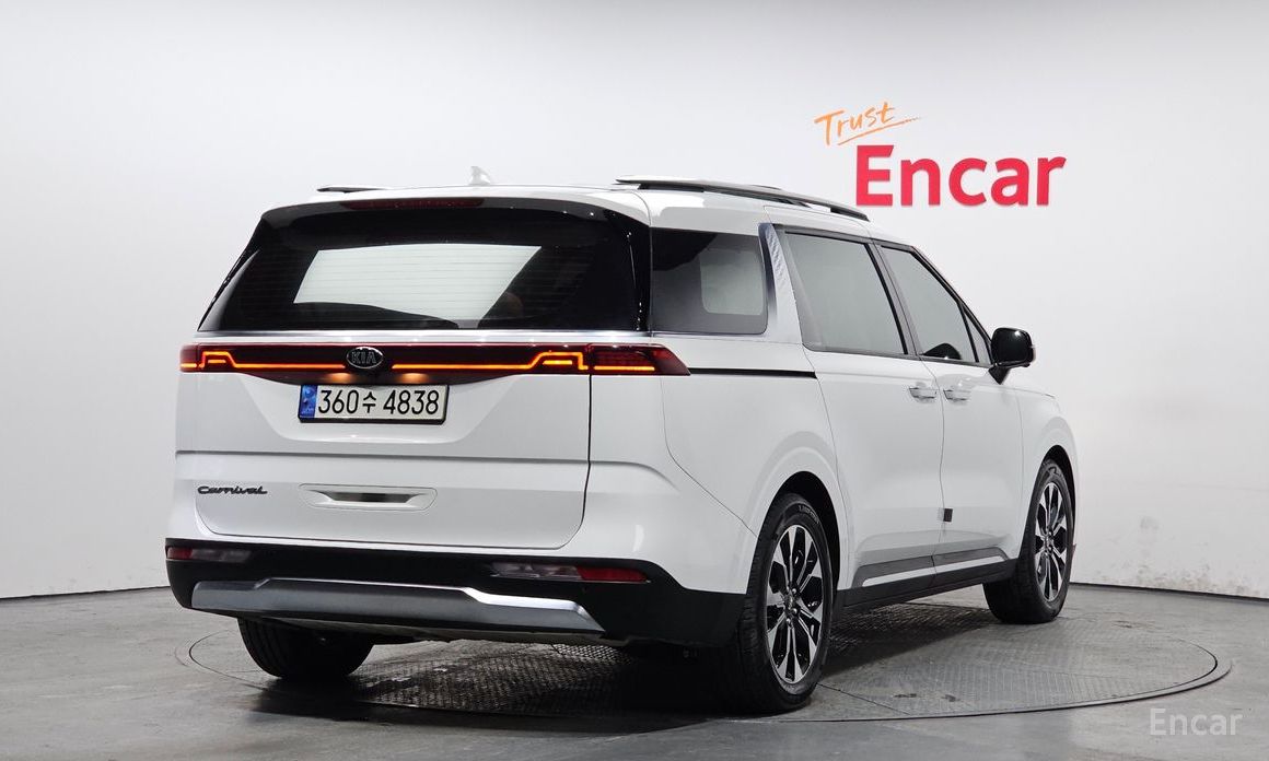  Kia Canival