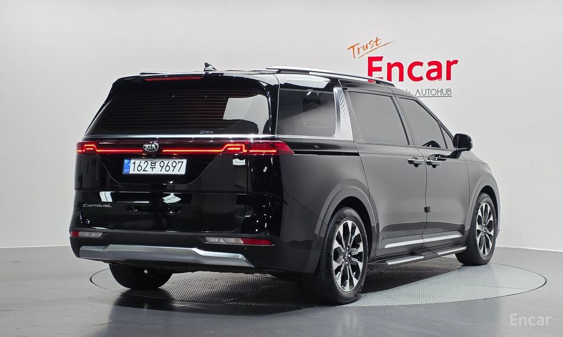  Kia Canival