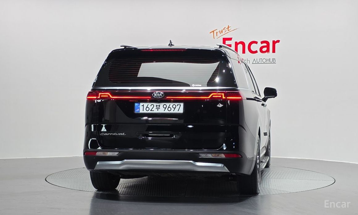  Kia Canival