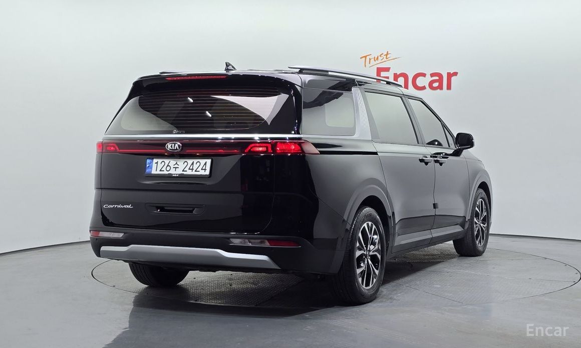  Kia Canival