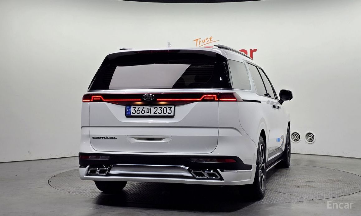  Kia Canival