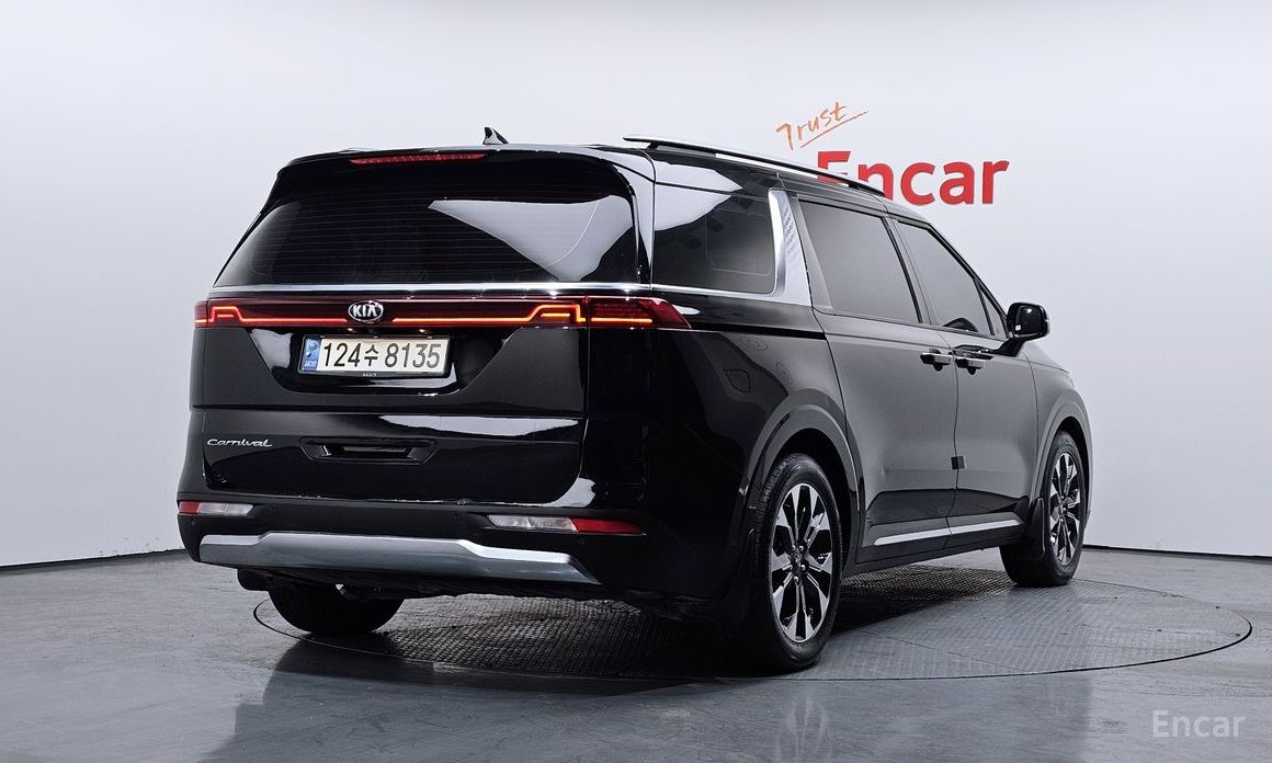  Kia Canival