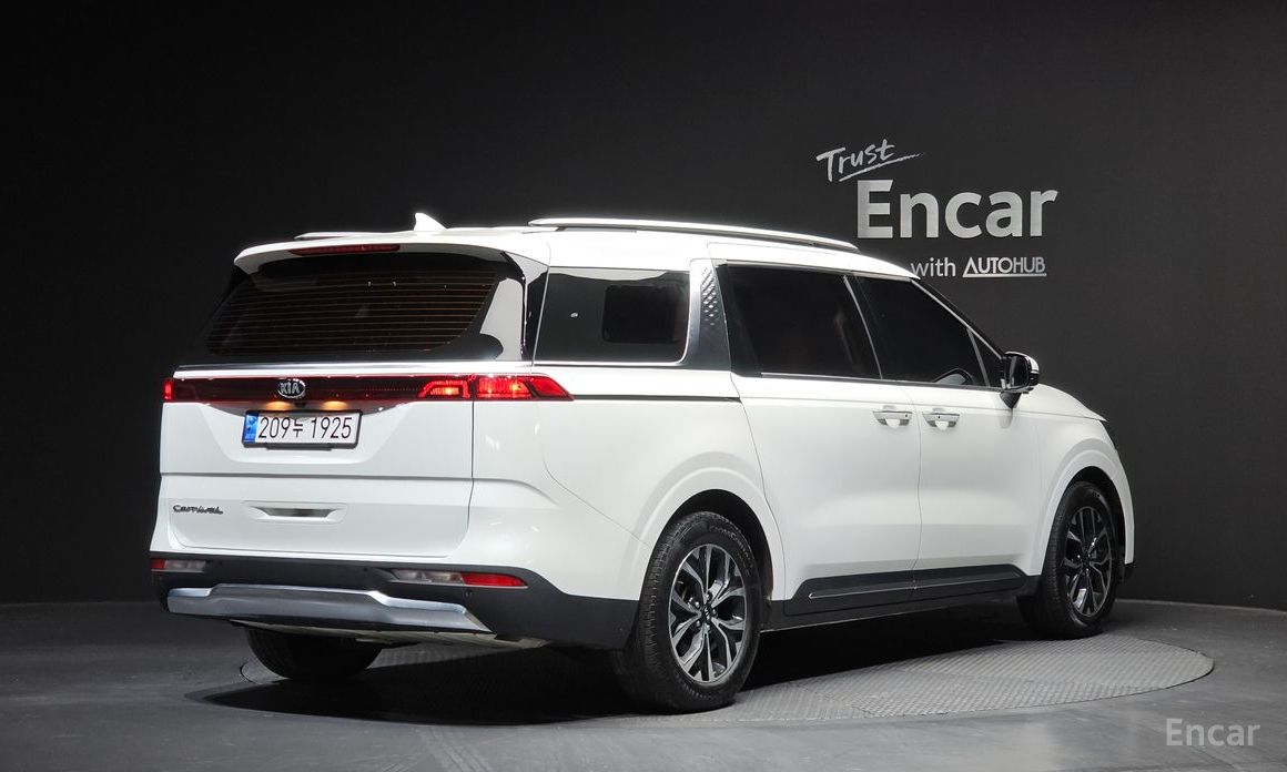  Kia Canival