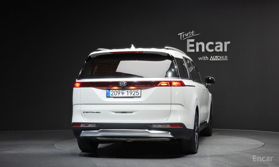  Kia Canival