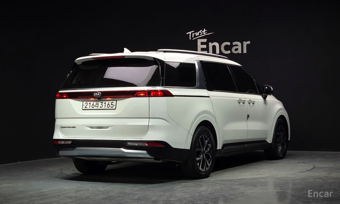  Kia Canival