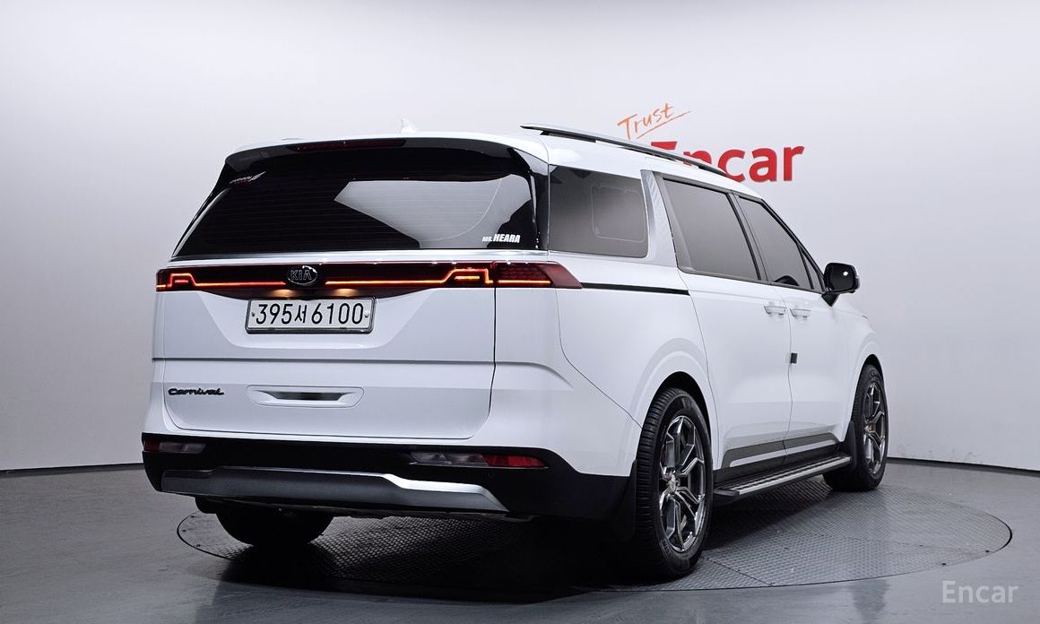  Kia Canival