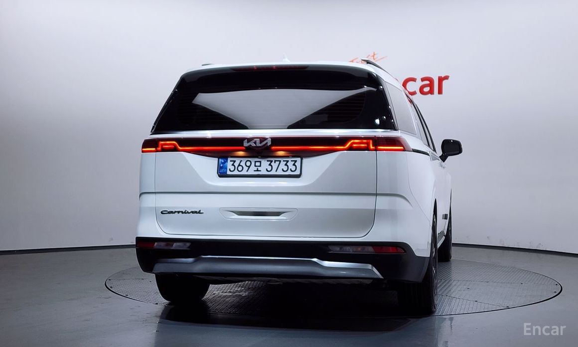  Kia Canival