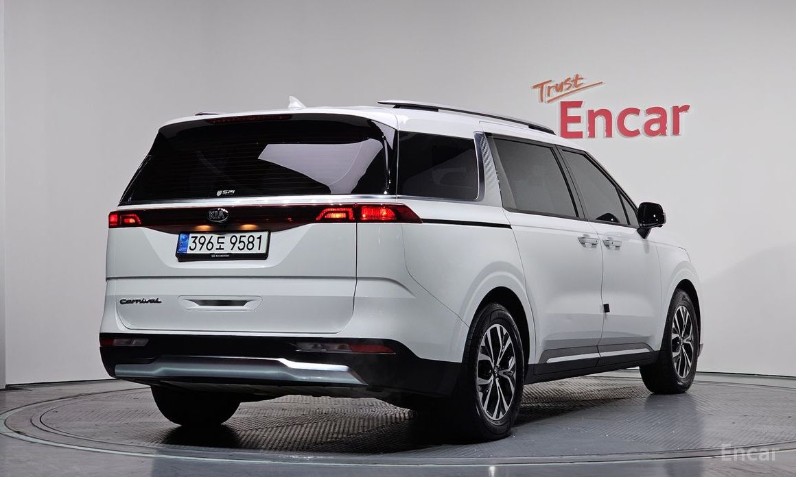  Kia Canival