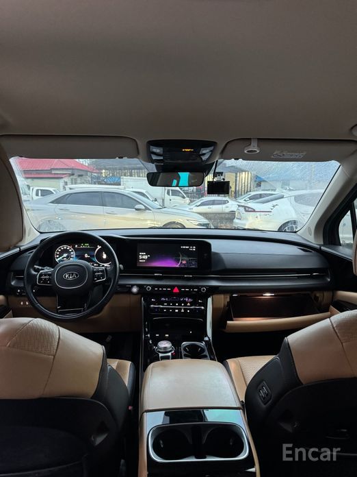  Kia Canival