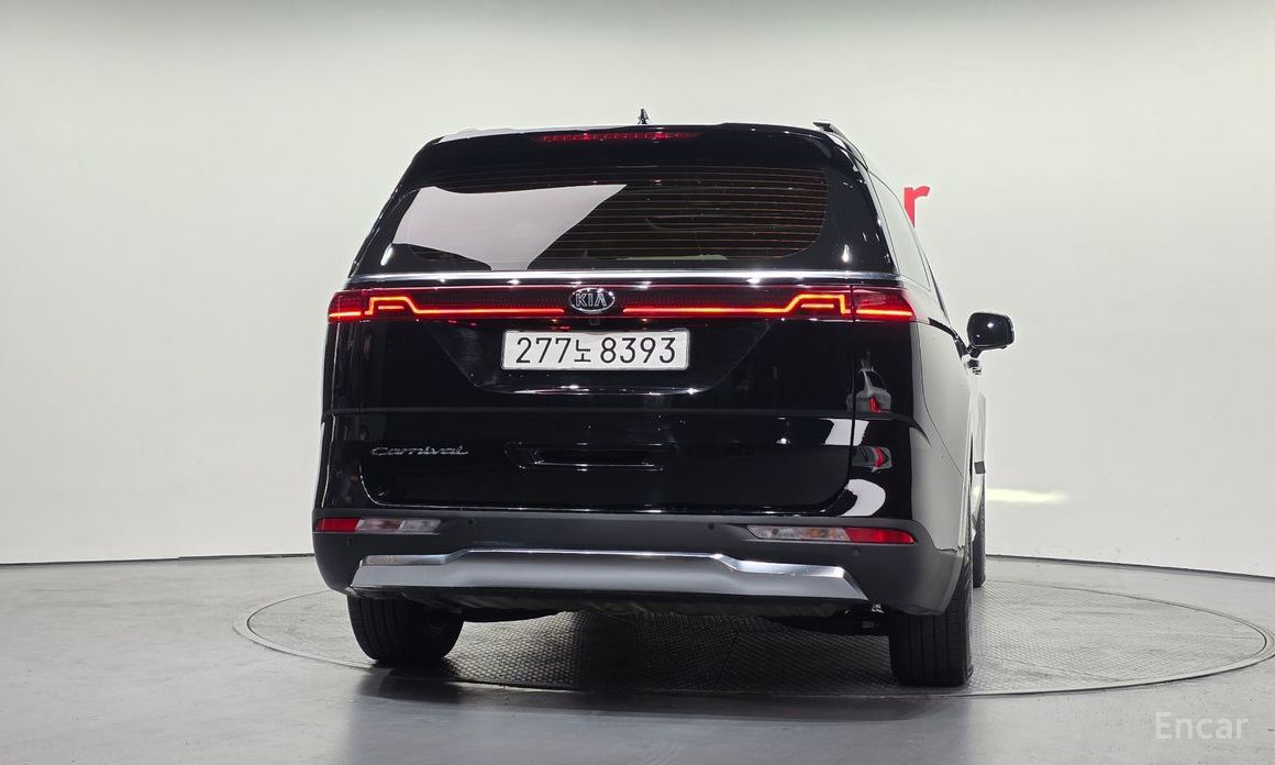  Kia Canival