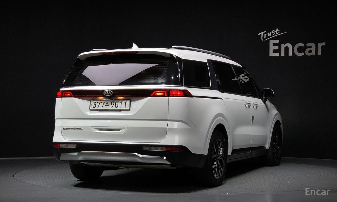  Kia Canival