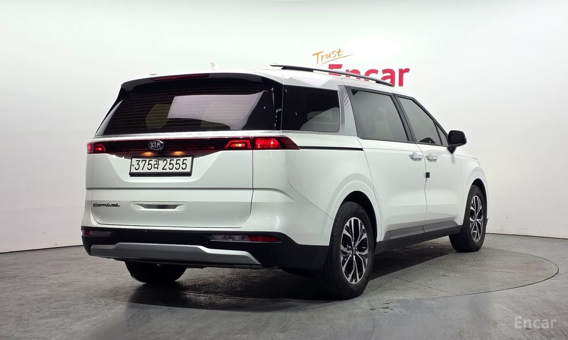  Kia Canival