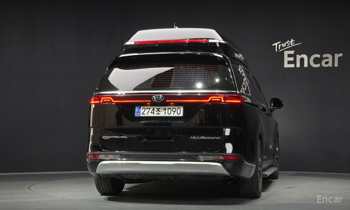  Kia Canival