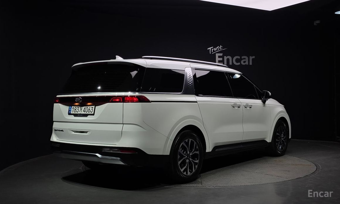  Kia Canival