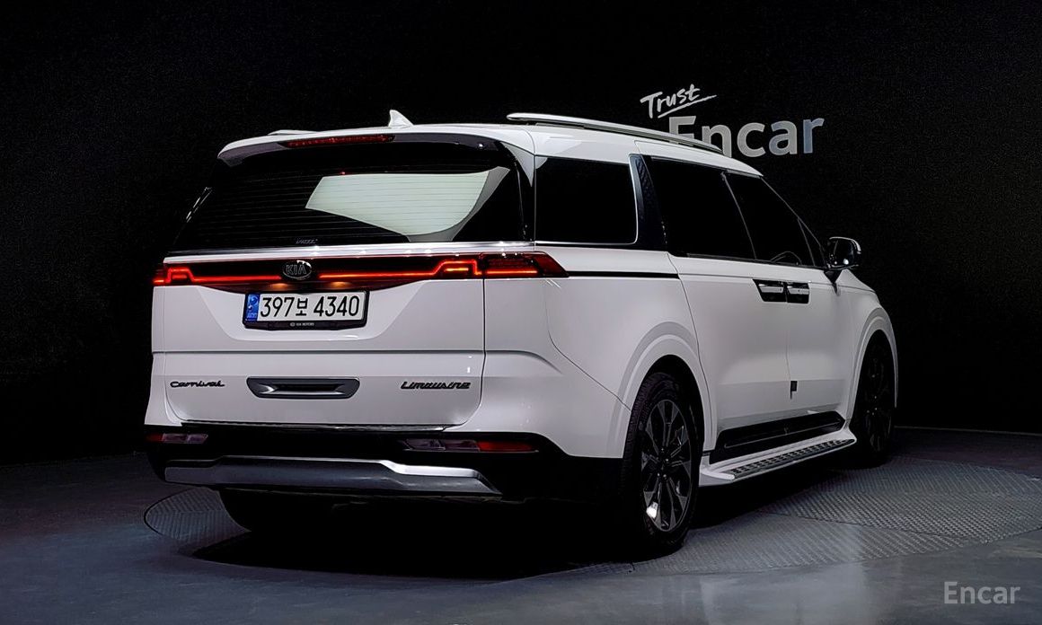  Kia Canival