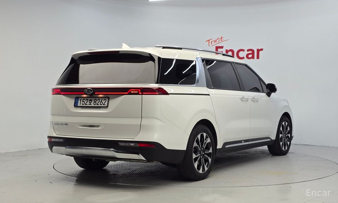  Kia Canival