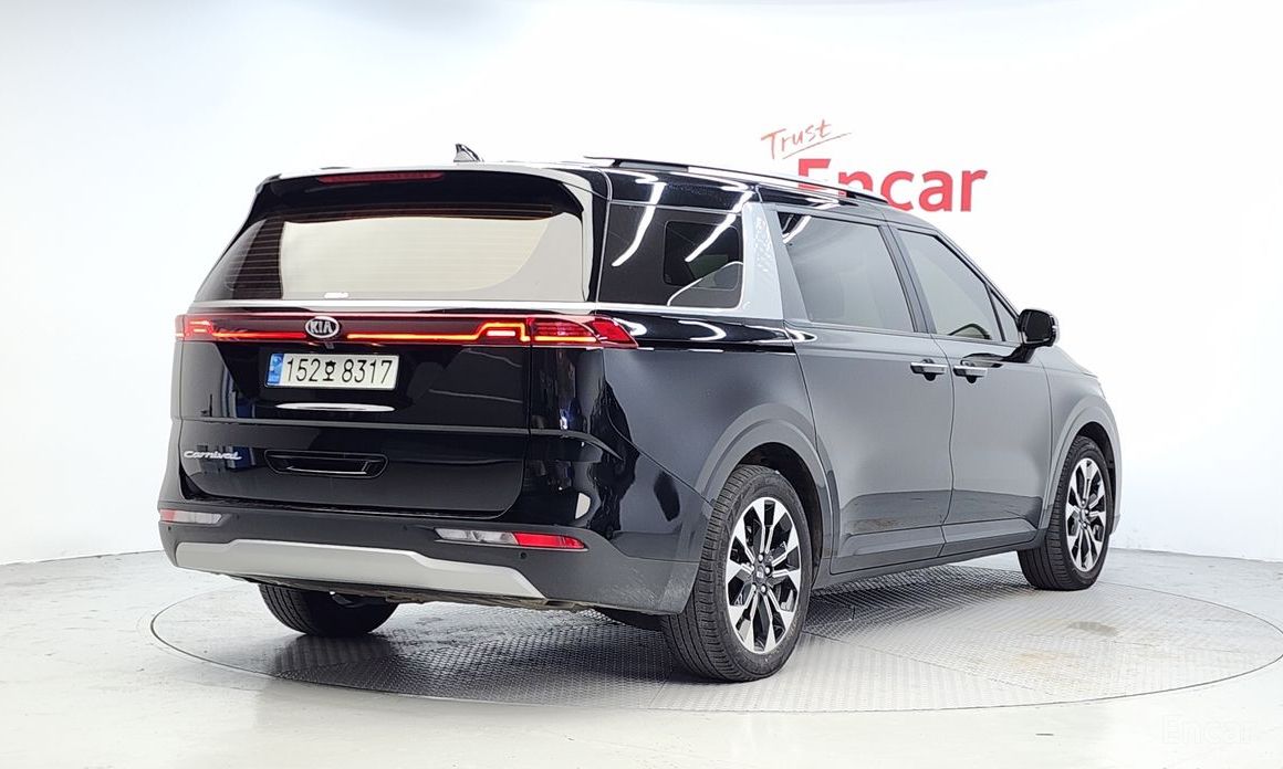  Kia Canival
