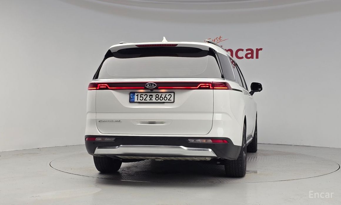  Kia Canival