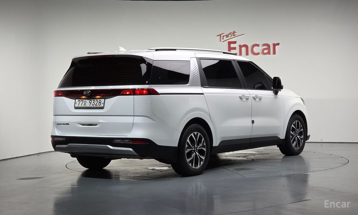  Kia Canival