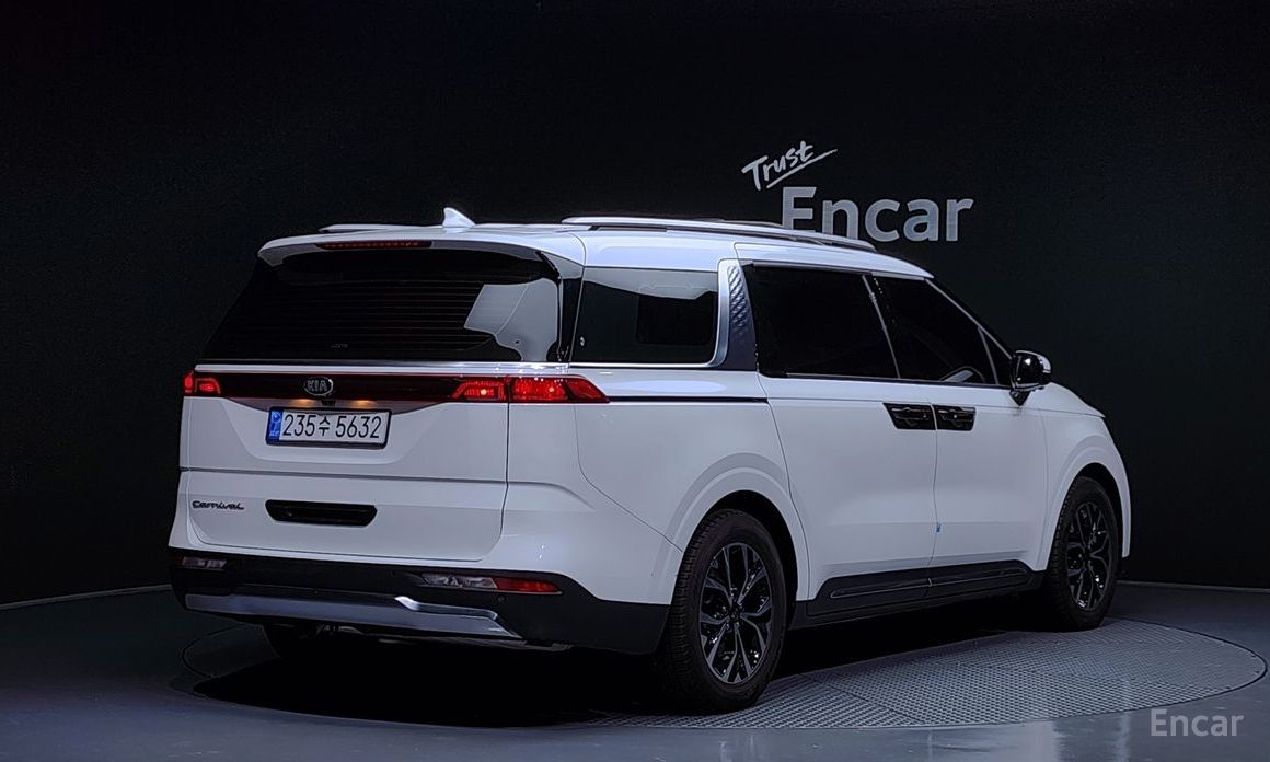  Kia Canival