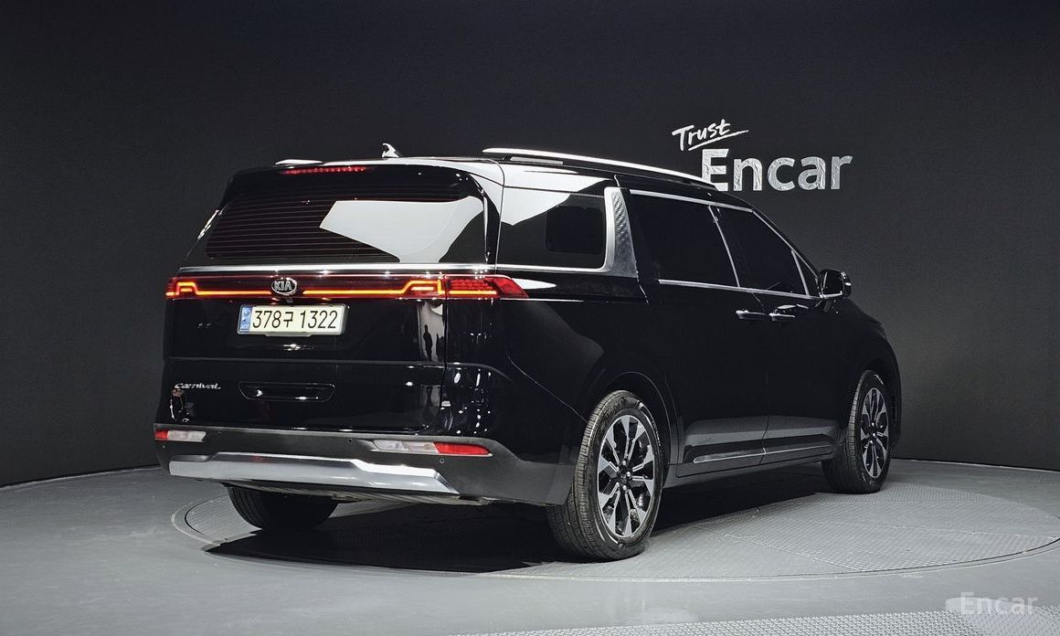  Kia Canival