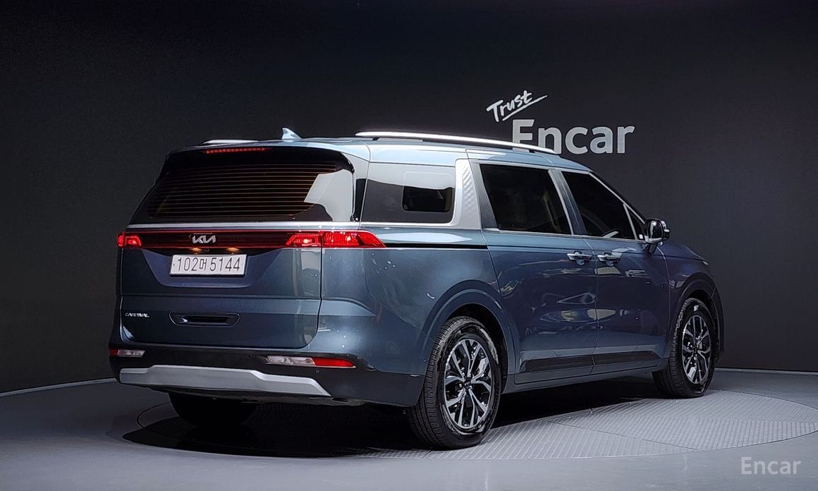 Kia Canival