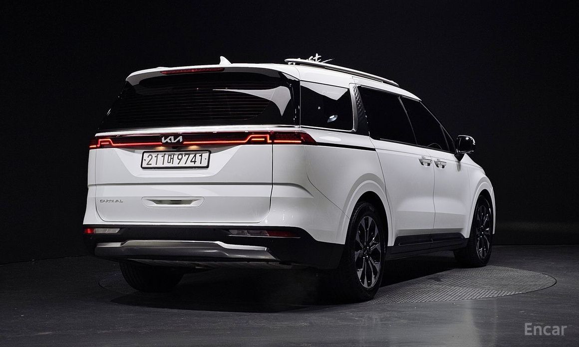  Kia Canival