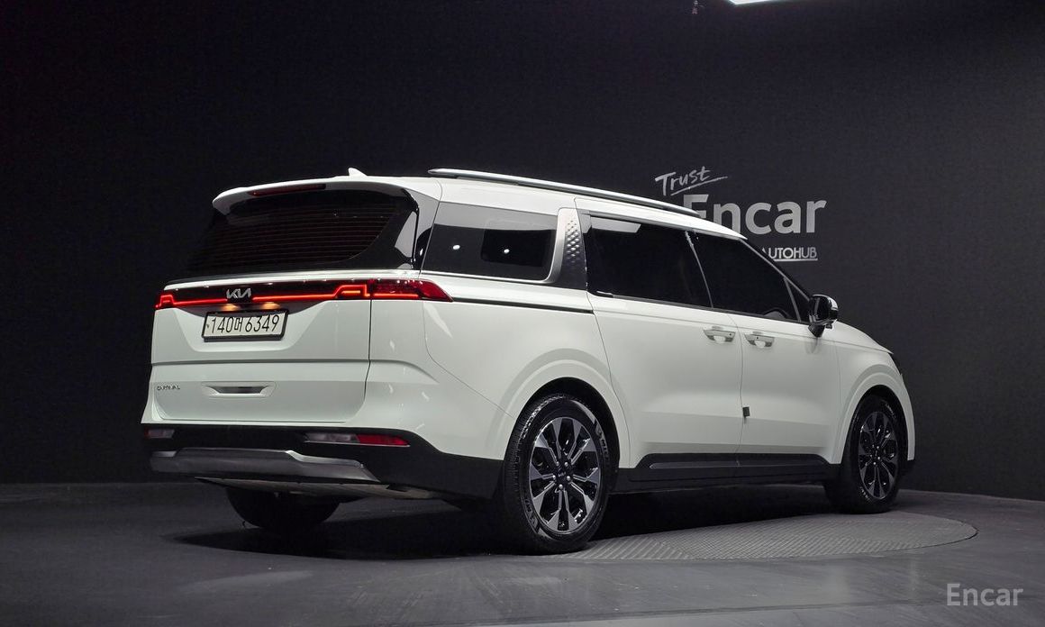  Kia Canival