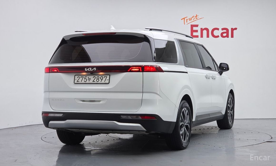  Kia Canival