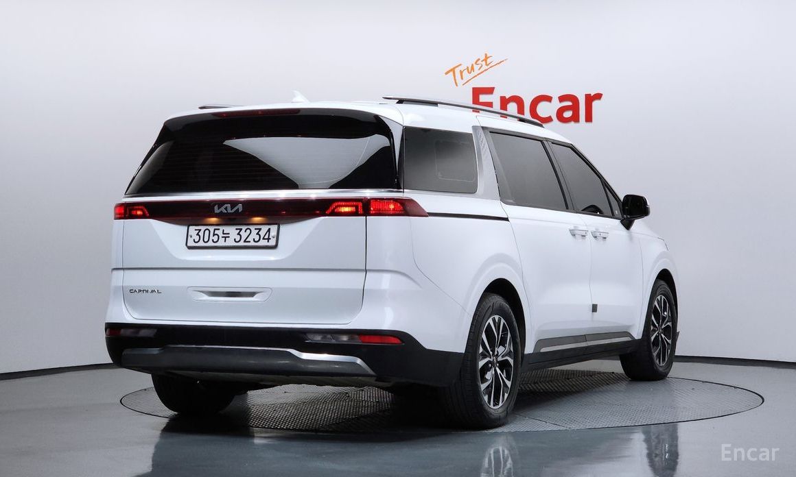  Kia Canival
