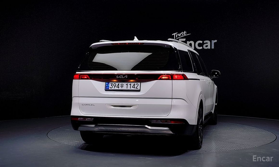  Kia Canival
