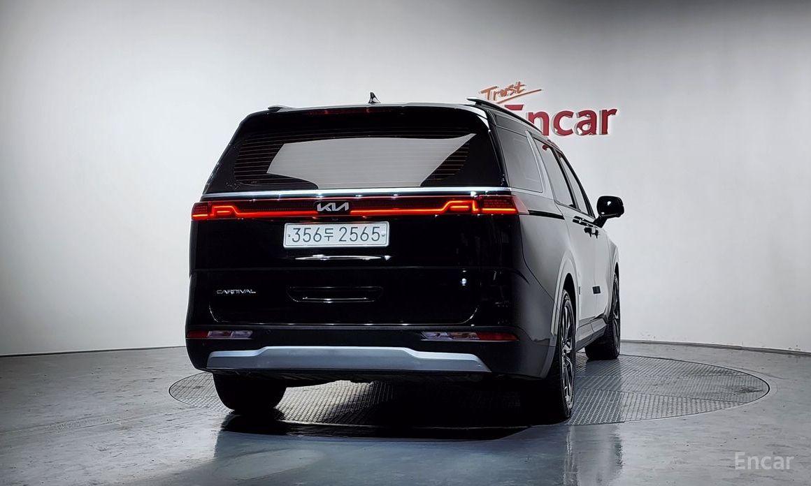  Kia Canival